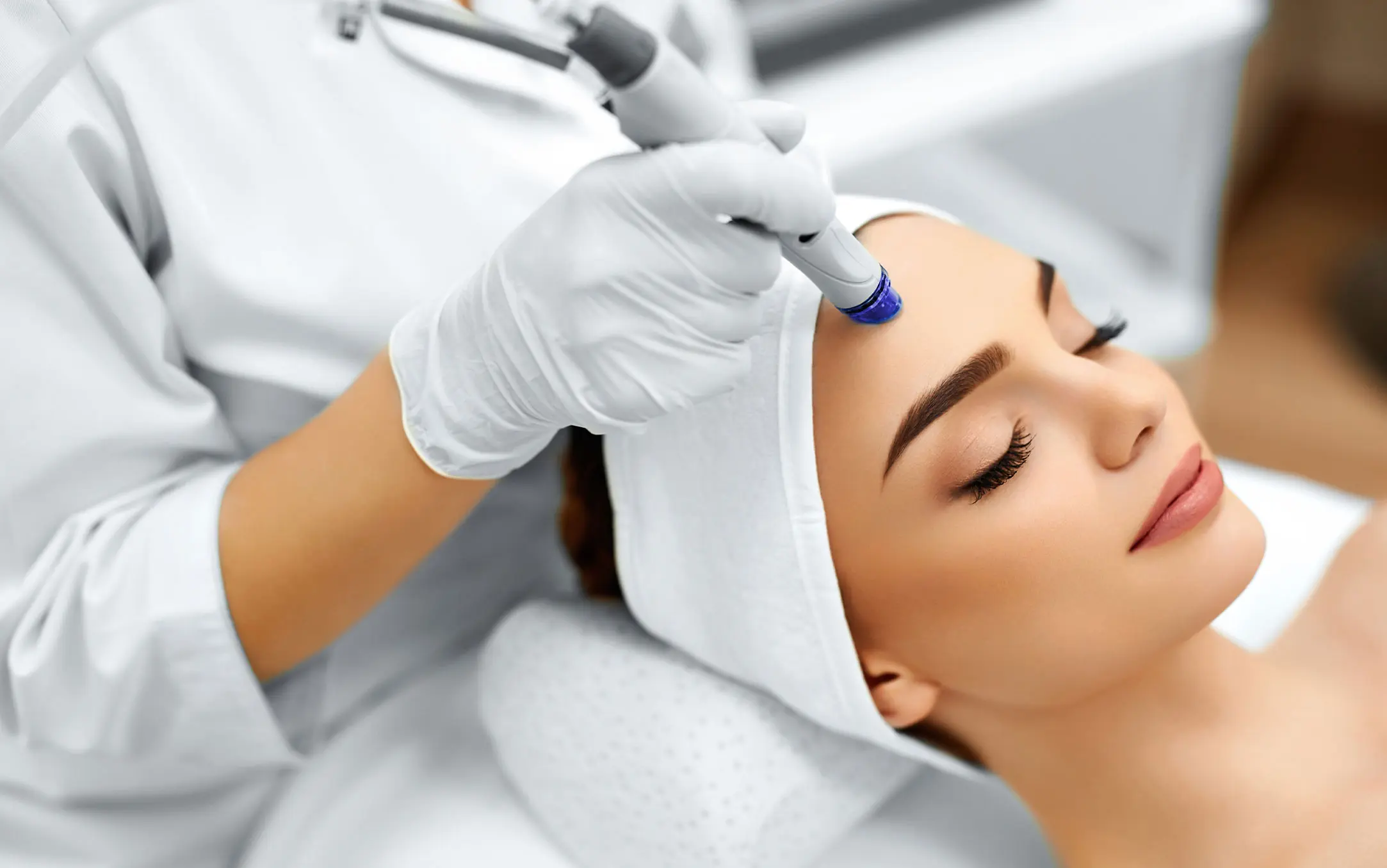 What Is Collagen Lift Therapy and How Can It Help Ageing, Loose Skin Wrexham?